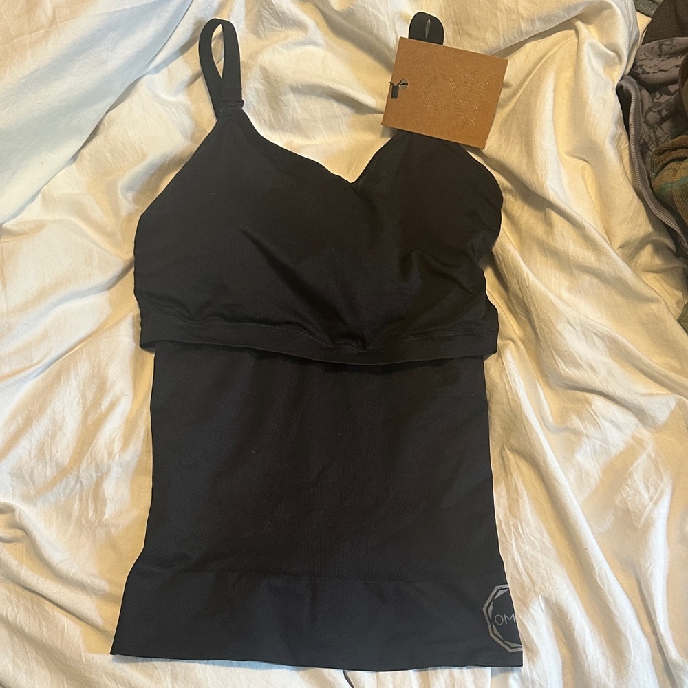 NWT Omnia Paratus Wirefree Nursing and Pumping Cami Tank Top